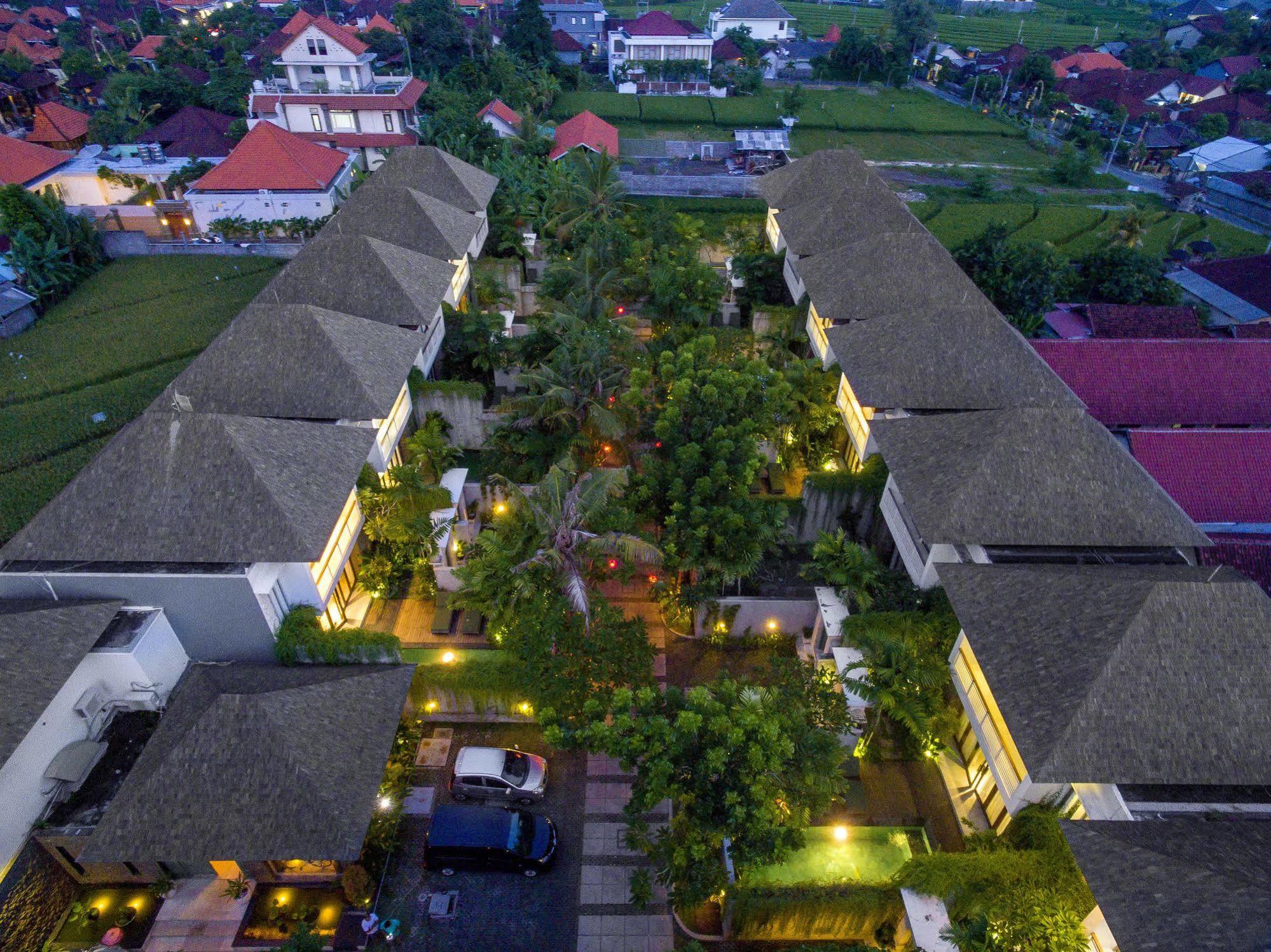 Kampoeng Villa Bali Kuta  Exterior photo